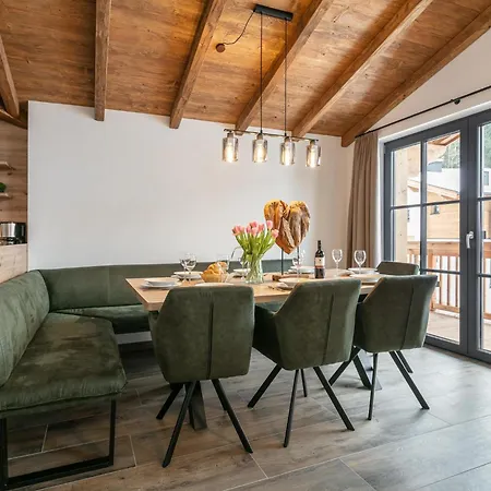 Tauernlodge Eben A4 Chalé *