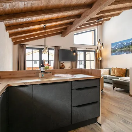 Dağ evi Tauernlodge Eben A4 Eben Im Pongau
