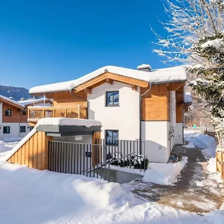 Tauernlodge Eben A4 Dağ evi *